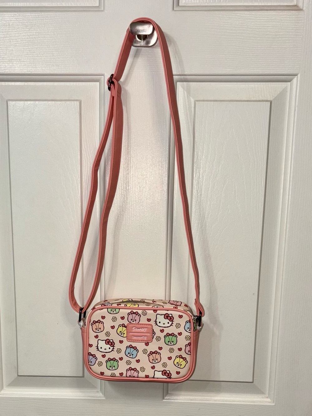 NWOT Loungefly Pink Sanrio Character Crossbody Bag